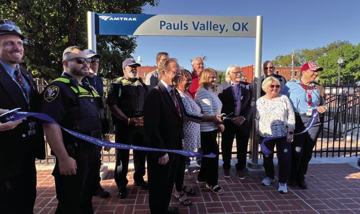 PV, Amtrak officials celebrate completion of station platform