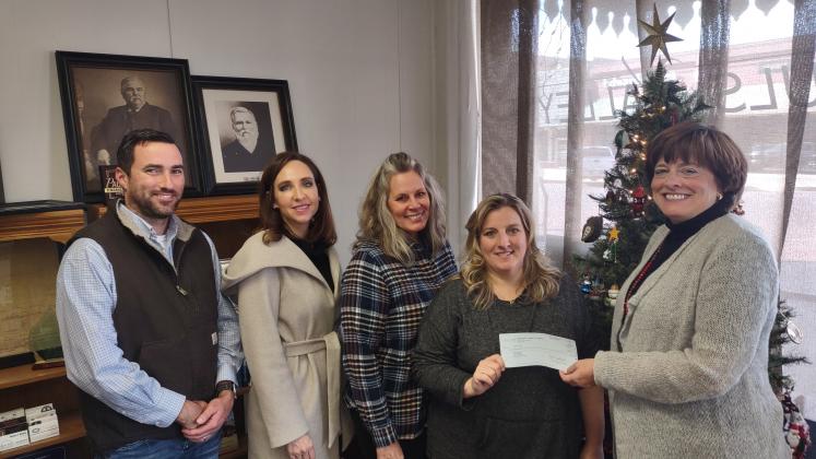 Pictured l-r, PV Chamber board members Tyler Justice, Katie Johnson, Connie Upton, Bloomin' Crazy owner Pamela Popejoy, and PV Chamber President Nancy Runge
