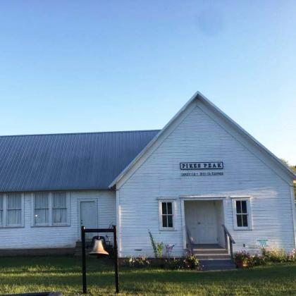 Pikes Peak School in Erin Springs
