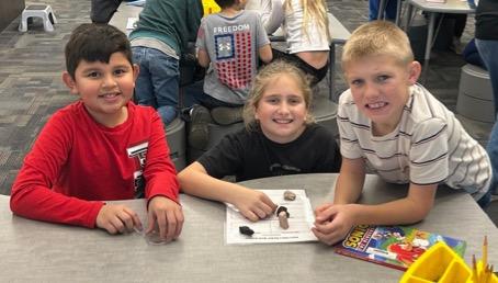 Second and third grade students at Pauls Valley Elementary School recently had the opportunity to conduct a hands-on investigation of different types of rocks. The lesson was part of a geology curriculum funded by a grant from the Pauls Valley Foundation for Academic Excellence. Courtesy photo