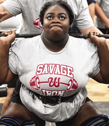 Annika Pittman lifted 380 lbs. during the squat, the second highest lift of the meet.