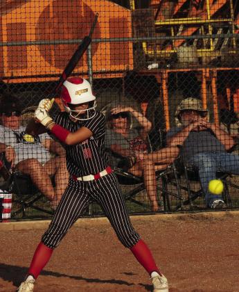 Stratford‘s Ryleigh Ardery had three hits in three at bats and scored two runs in the Bulldogs’ win over Maysville Monday evening. News Star photo by Chris Mackey