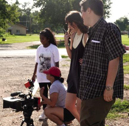 OU students film movie in Maysville