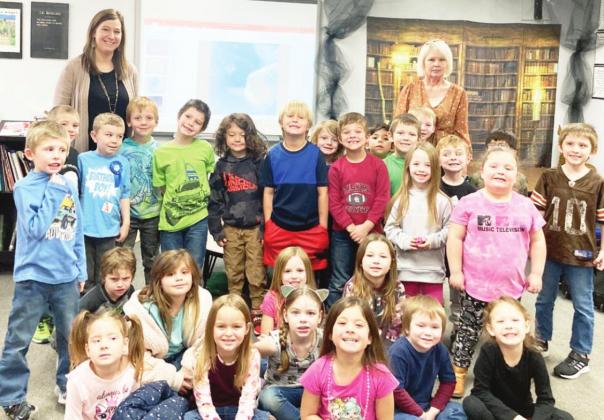 Students get lesson on oceanic diving adventures