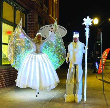 Snow King and Queen light up Fifth Friday Art Walk