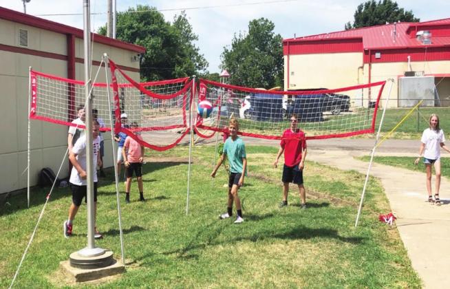 Students at Stratford Middle School were treated to some fun outdoor games when classes began this fall. Photo courtesy of Becky McMcClaflin