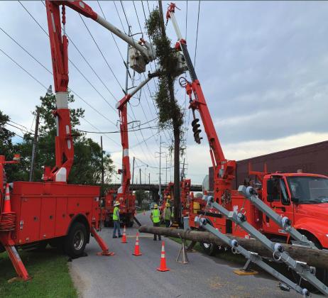 More than 270 OG&amp;E crew members, including line crew members, vegetation specialists, support staff and 50 trucks, were dispatched to Jefferson Parish, in and around Metairie, to help restore power for Entergy Louisiana customers. Courtesy photo