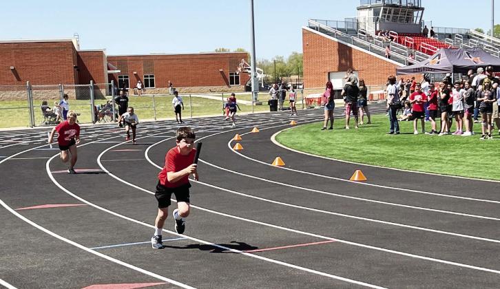 Maysville Elementary students finish track season in Alex