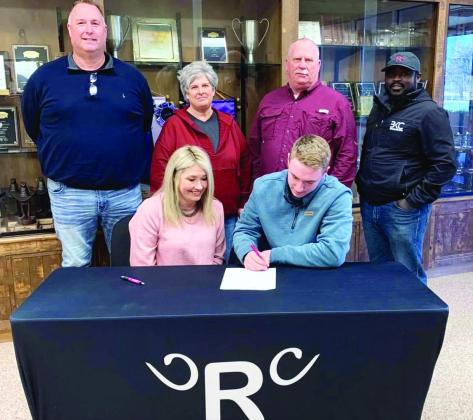 Stratford senior Jase Fulks recently signed with Redlands Community College in El Reno, Okla. Fulks will compete on the Beef Team with Redlands Agriculture. Jase is the son of Lori and Jason Fulks. Pictured front row (l-r) Lori Fulks and Jase Fulks. Back row (l-r) Jason Fulks, Carla Fox, Kevin Fox and Brandon Calis. Courtesy photo
