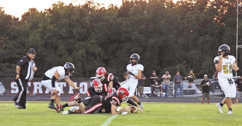 Stratford’s defense stepped up against Allen holding the Mustangs to 178 yards total offense. News Star photo by Chris Mackey