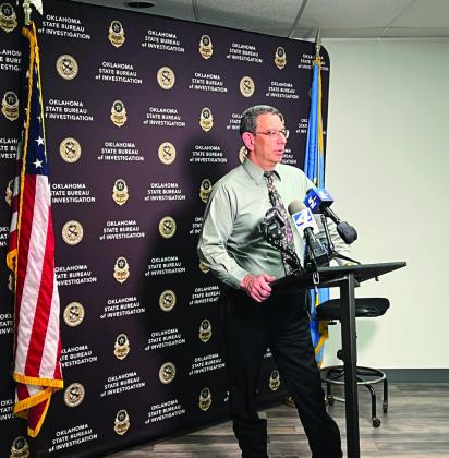 Garvin County Sheriff Jim Mullett spoke about the double homicide investigation at a press conference Monday. News Star photo by Suzanne Mackey