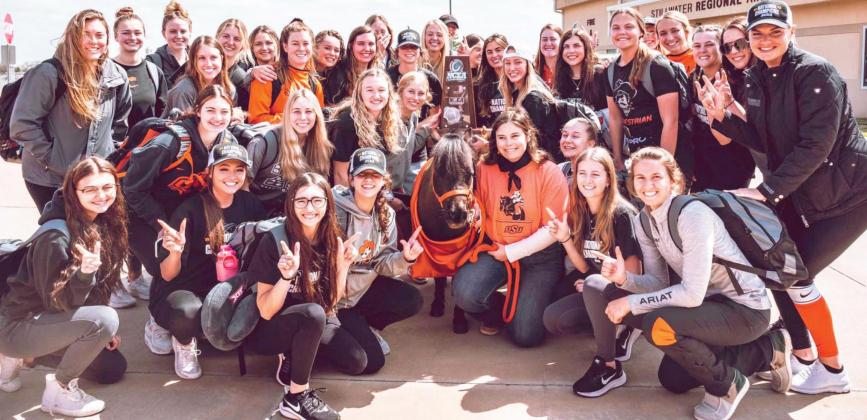 Oklahoma State University’s equestrian program won their first NCEA National Championship in Ocala, Florida, Saturday. Stratford’s JoJo Roberson was among OSU’s equestrian athletes who competed in Saturday’s National Championship competition. Roberson’s sister, June Roberson, has signed with the team and is expected to join the roster this fall. The OSU equestrian team roster also includes freshman Lydia Bell of Maysville. Photo courtesy of OSU Athletics
