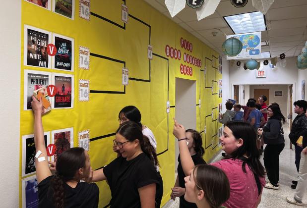 PV Junior High Book Madness