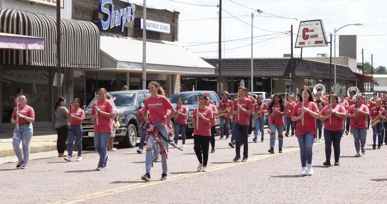 Pauls Valley’s “Pride of the Valley” Marching Band led Friday’s homecoming parade through downtown PV. The Pride will be among marching bands from around the region who will vie for top honors in the parade and marching band competitions at the 13th Annual Pauls Valley Marching Band Championships on Sept. 24. News Star photo by Chris Mackey
