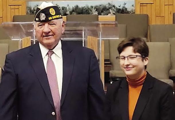 Lindsay senior Nola Salie was presented with a bronze pin and $100 cash award by Dale Haynes, Dist. 5B commander after placing third in the American Legion’s District 5B oratorical contest. She is the daughter of Chris and Misty Salie of Lindsay. News Star photo courtesy of Sheryl Kochert.