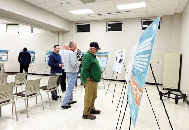 Pauls Valley residents had the opportunity to provide input on the city’s Parks and Recreation Master Plan during a public open house at the Donald W. Reynolds Recreation Center Nov. 15. When completed, the plan will serve as a tool to guide future development of Pauls Valley’s Parks and Recreation properties and programming. News Star photo by Suzanne Mackey