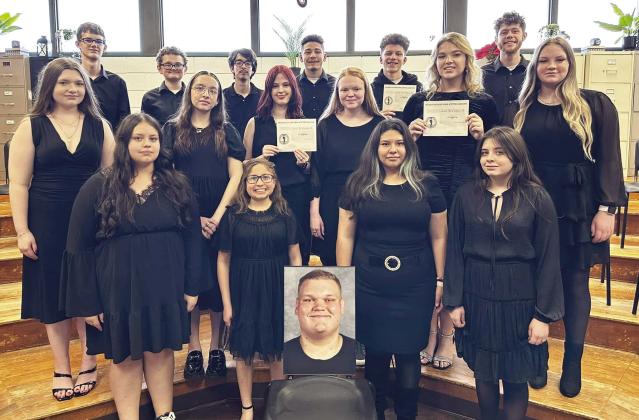 Lindsay High School’s vocal music classes performed at the ECU District Solo/Ensemble contest Wednesday. 