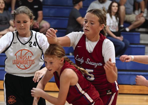 Paoli Basketball Tournament. News Star photo by Don Coffey