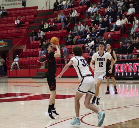 Lindsay’s Brycen Watts scores a 3-point shot in the Leopards’ loss against Marlow 42-35 in the Winners Bracket-C game in Lindsay. News Star photo by Sheryl Kochert.