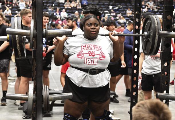Wynnewood’s Annika Pittman squatted 370 lbs, benched 165 lbs and deadlifted 385 lbs for a total of 920 lbs and a first place finish in the first meet of the year at Little Axe Invitational last weekend. News Star photos by Don Coffey