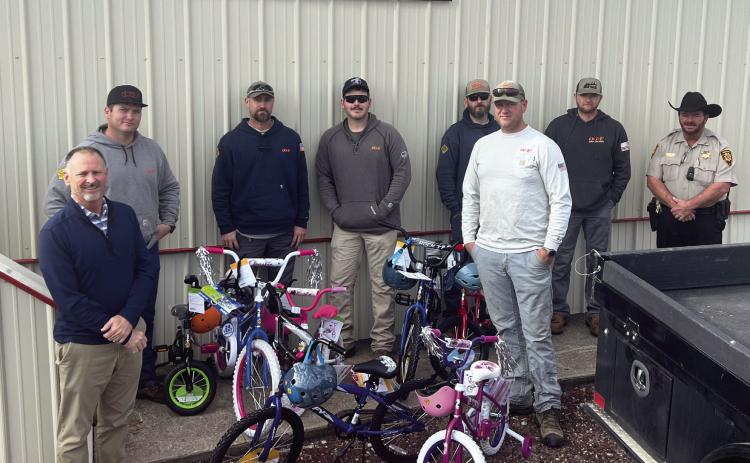 OG&E donates bicycles to Stratford toy drive