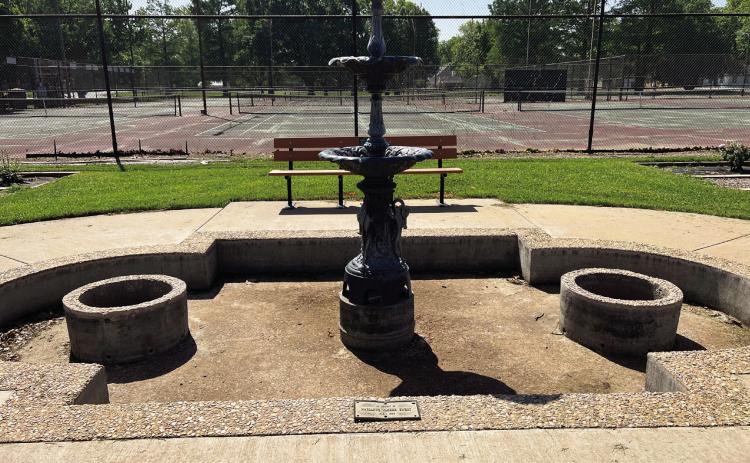 A restoration effort is underway to repair the fountain and pool in the rose garden at Pauls Valley’s Wacker Park. Spearheaded by Pauls Valley’s Rotary Club, the project also includes plans to plant 30 new rose bushes and install new mulch in the rose beds.