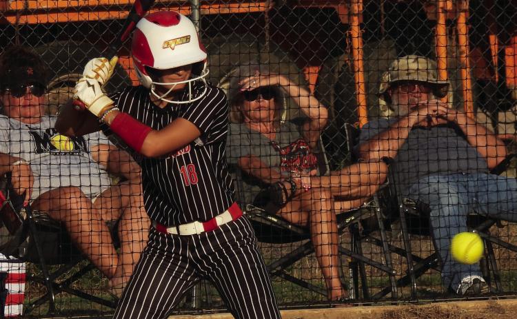 Stratford‘s Ryleigh Ardery had three hits in three at bats and scored two runs in the Bulldogs’ win over Maysville Monday evening. News Star photo by Chris Mackey