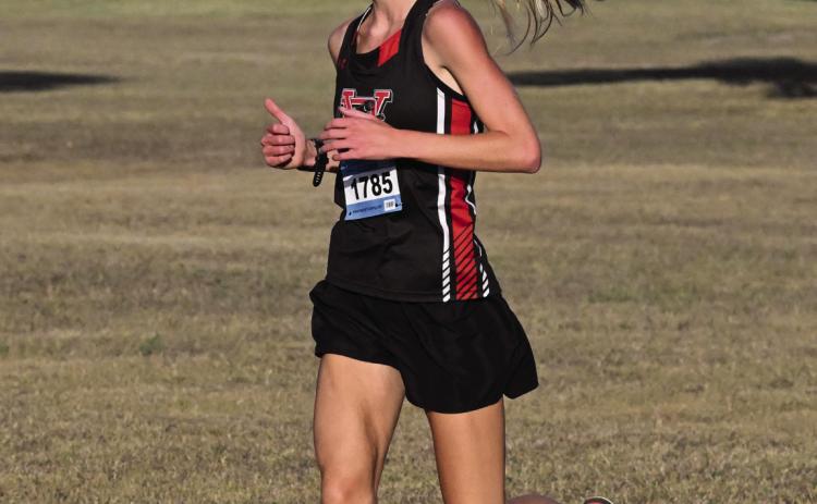 Lady Panthers win again, Leopardettes reach top five
