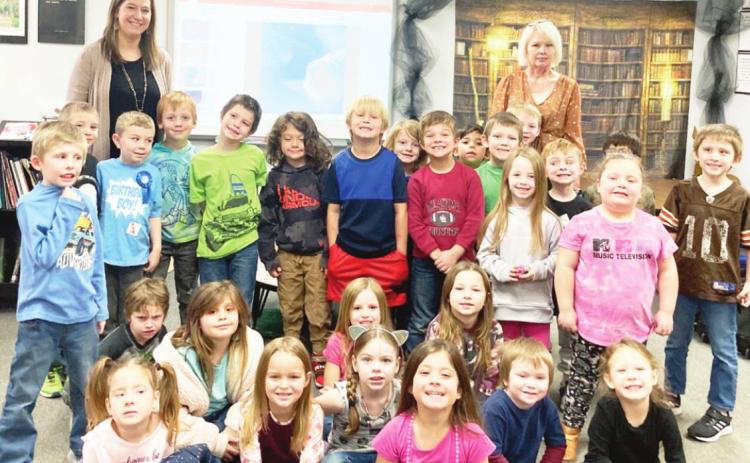 Students get lesson on oceanic diving adventures