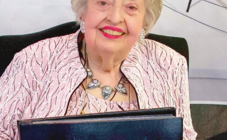 Jonetta Hinkle has taught piano lessons for 62 years.