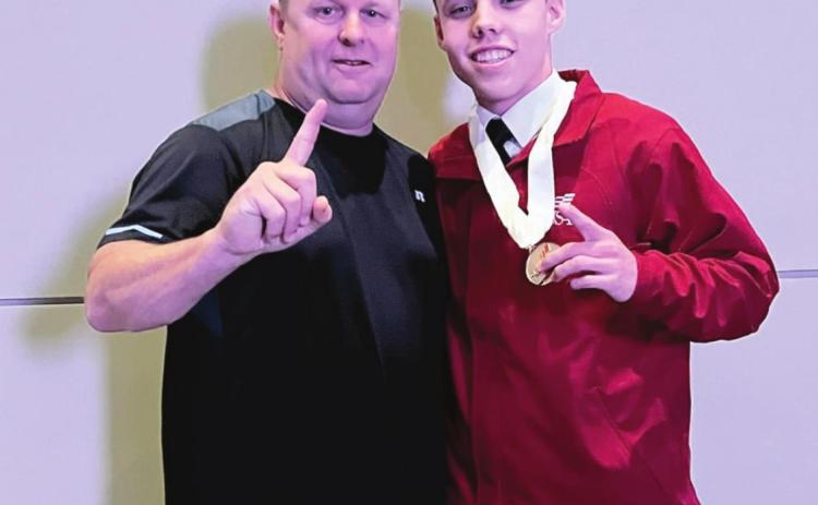 Gunner Manning (right) with his Criminal Justice instructor from the Mid-America Technology Center, David Graham. Courtesy photo