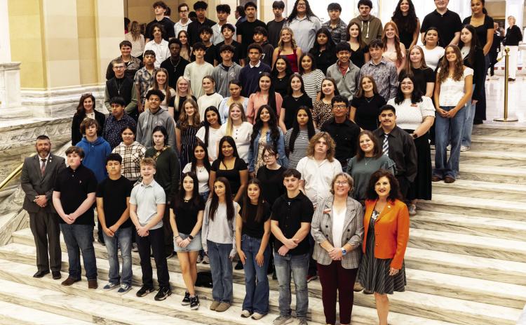 Garvin County legislators recently welcomed freshmen from PVJH to the State Capitol for a tour, lunch with legislators and discussion of current bills they are sponsoring. Photo submitted.