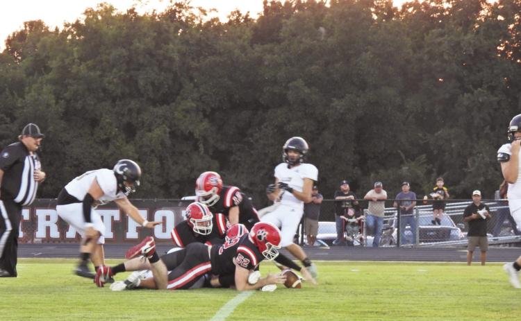 Stratford’s defense stepped up against Allen holding the Mustangs to 178 yards total offense. News Star photo by Chris Mackey