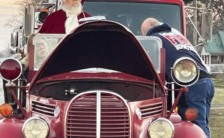 Santa Claus at Lindsay's Christmas parade Dec. 8