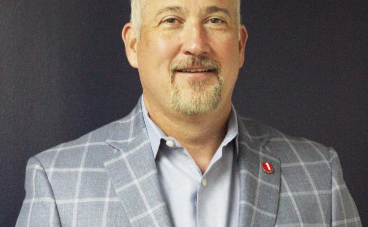 Jason Bean has been appointed President of First United Bank Purcell. A native of Wynnewood, Bean continued his education in business administration with an MBA from Oklahoma Christian University. He will graduate later this year with a degree from Southwestern Graduate School of Banking at Southern Methodist University Dallas, TX. Jason, wife Marci, son Cooper and daughter Landri Bean live in Lexington, OK.