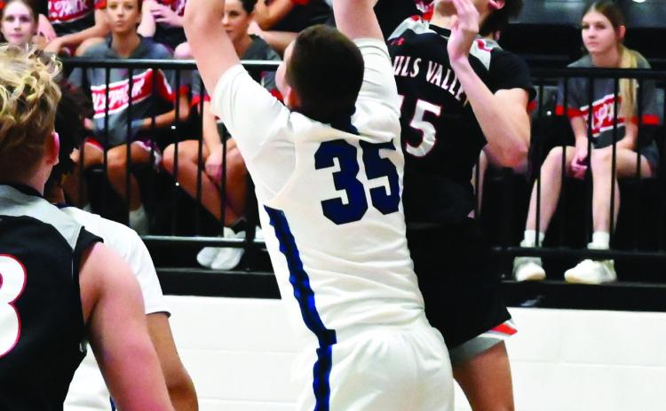 Pauls Valley’s Colby Barrett (15) takes a jump shot during the Pauls Valley JV game against the Dickson Comets at the Charles K. Heatley Classic last weekend. News Star photo by Don Coffey