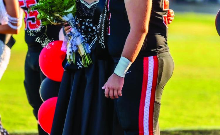 Raelynn Clapper and Lane Richardson were crowned Stratford’s Homecoming Queen and King prior to the game against Allen Sept. 11. Photo by Donny Carter