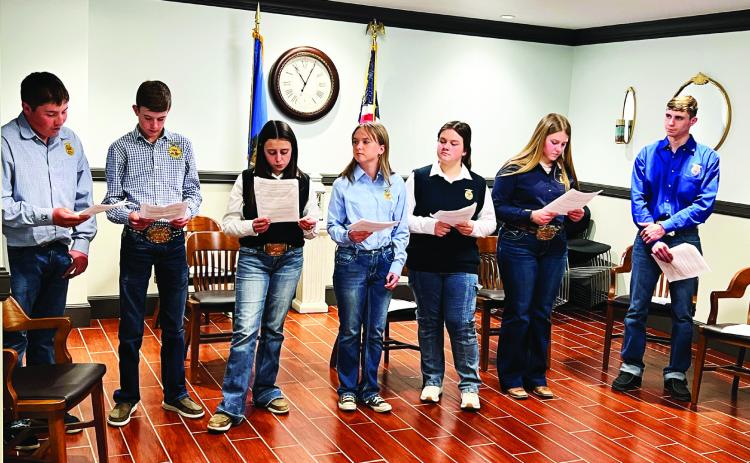 Stratford FFA team practices for Ag Issues Forum